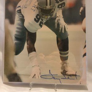 Dallas Cowboy 'Tony Tolbert' Autographed 8" x 10" Photo